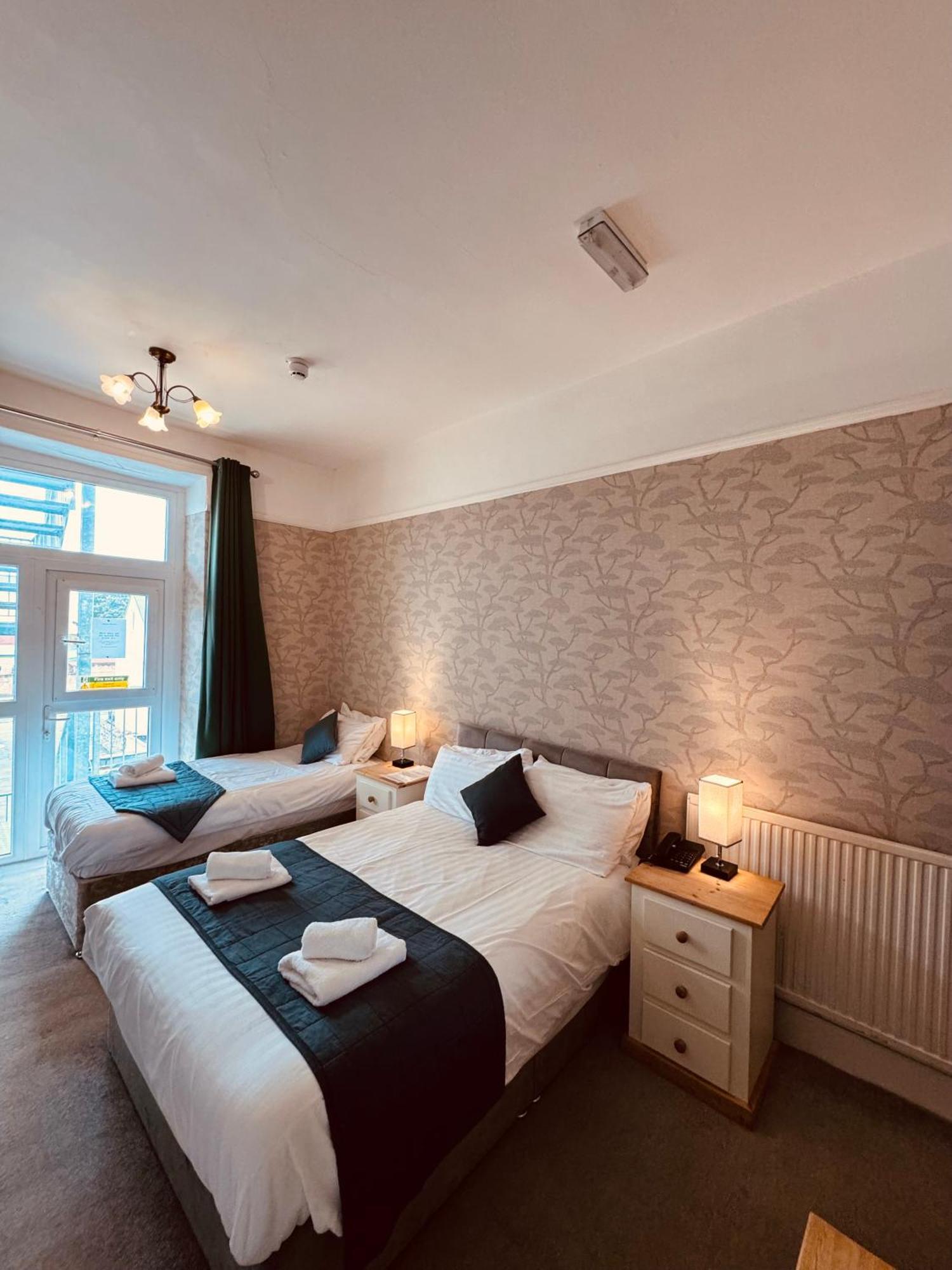 The Central Hotel Llandudno Kültér fotó